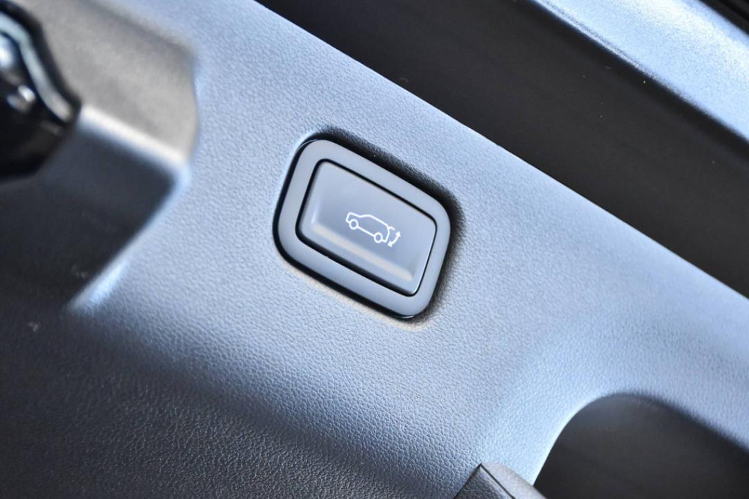 Hyundai Kona New 65,4 kWh Comfort Smart + Warmtepomp, batterijverwarming & pre-conditioning, V2L, Dodehoek detect
