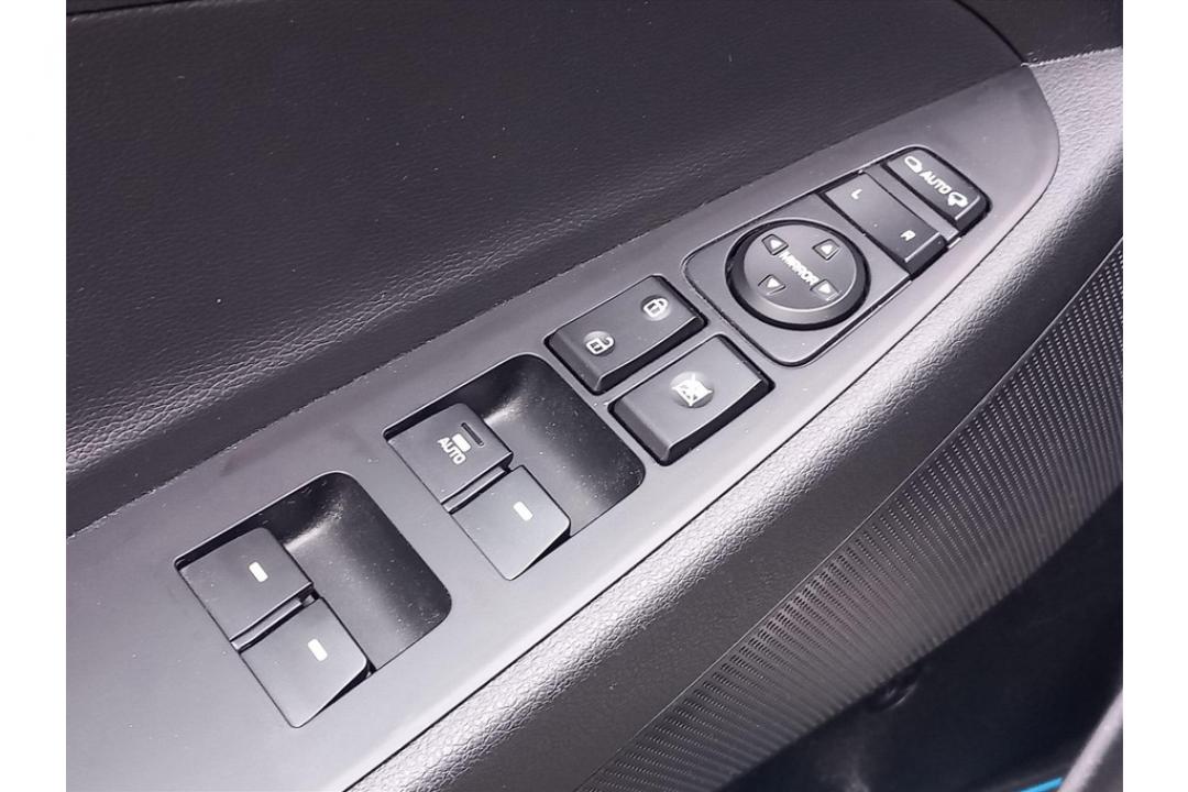 Hyundai Tucson 1.6 GDi 132pk Comfort + Trekhaak! / Navigatie + Camera / Climate en Cruise Control! /