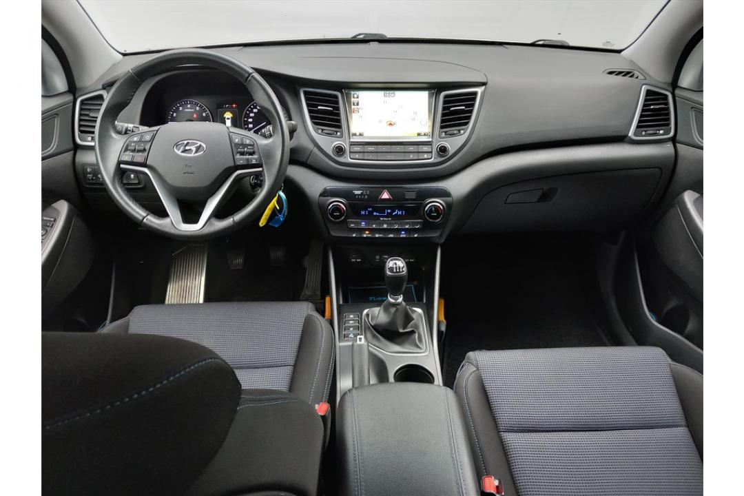 Hyundai Tucson 1.6 GDi 132pk Comfort + Trekhaak! / Navigatie + Camera / Climate en Cruise Control! /